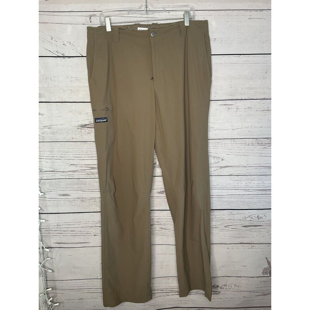 Patagonia Hiking Pants Mens 36 Beige Zip Pocket Stretchy Nylon Spandex Gorpcore